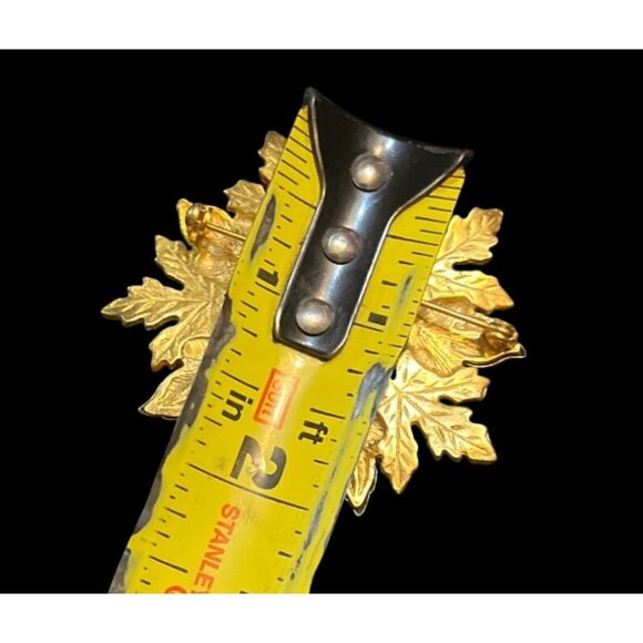 Vtg 1980s Kenneth Cole Gold Tone Autumn Leaf Wreath Lapel Pin Brooch - Picture 4 of 5